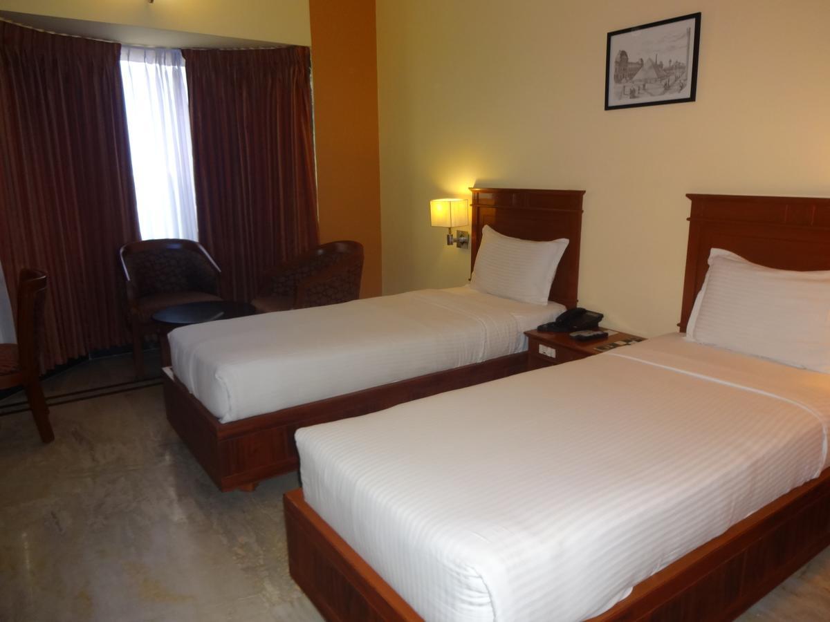 צ'נאי Hotel Grand Palace מראה חיצוני תמונה